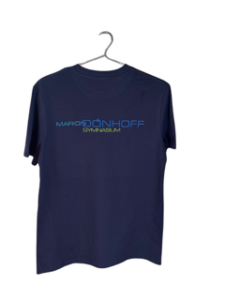 Ein blaues T-Shirt mit der Aufschrift MARIO DONHOFF GYMNASIUM in verschiedenen Farben.
